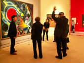 写真：イメージ写真：ギャラリートーク風景（「東京 - ベルリン展」2006年）