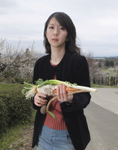 写真：《ベジタブル・ウェポン―芋煮／福島》