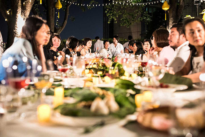 まちと美術館のプログラム「聖なる食」イベント風景