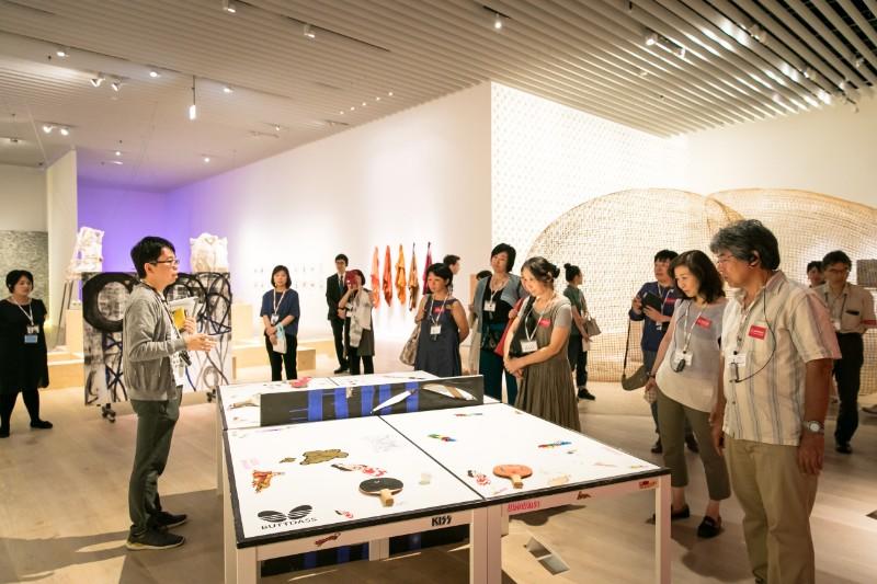 学校と美術館のためのプログラム(「サンシャワー:東南アジアの現代美術展」2017年)