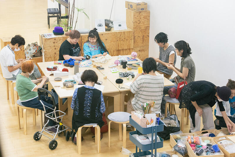 Roppongi Knitting ’n Stitching Club