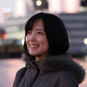 菅 実花