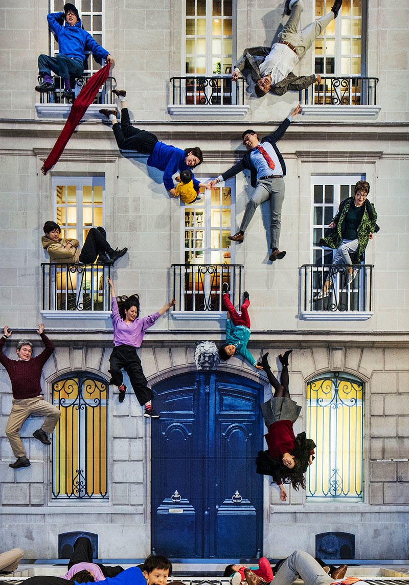 Building 2004/2017 Installation view: Leandro Erlich: Seeing and Believing Mori Art Museum, Tokyo, 2017 Photo: Hasegawa Kenta Courtesy: Galleria Continua