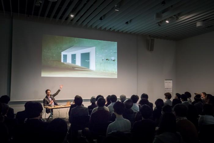 トークセッション 「プロトタイプとしてのアートについて考える―レアンドロ・エルリッヒ作品を通して」